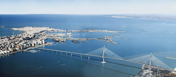 Obr. 2. Vizualizace přemostění Cádizského zálivu z roku 2010